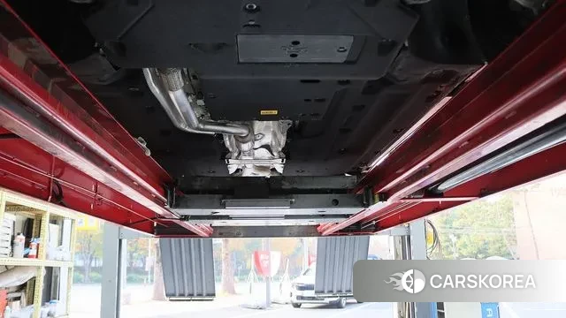 Genesis GV70 id 3399775 из Кореи 8