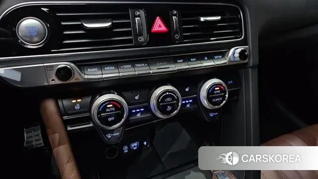 Genesis G70 id 3386294 из Кореи 8