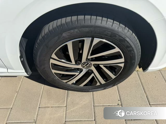 Volkswagen Lavida id 4265692 из Китая 8