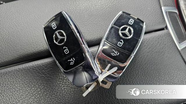 Mercedes-Benz E-Class W213 id 4445707 из Кореи 8
