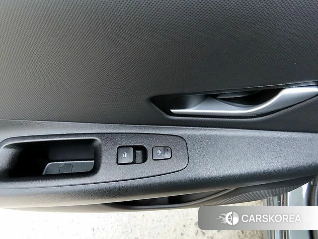 Hyundai Avante (CN7) id 3824854 из Кореи 8