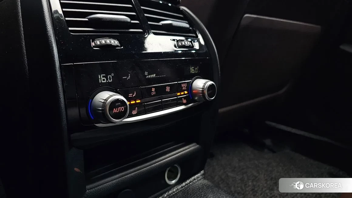 BMW 5 Series (G30) id 1794325 из Кореи 8