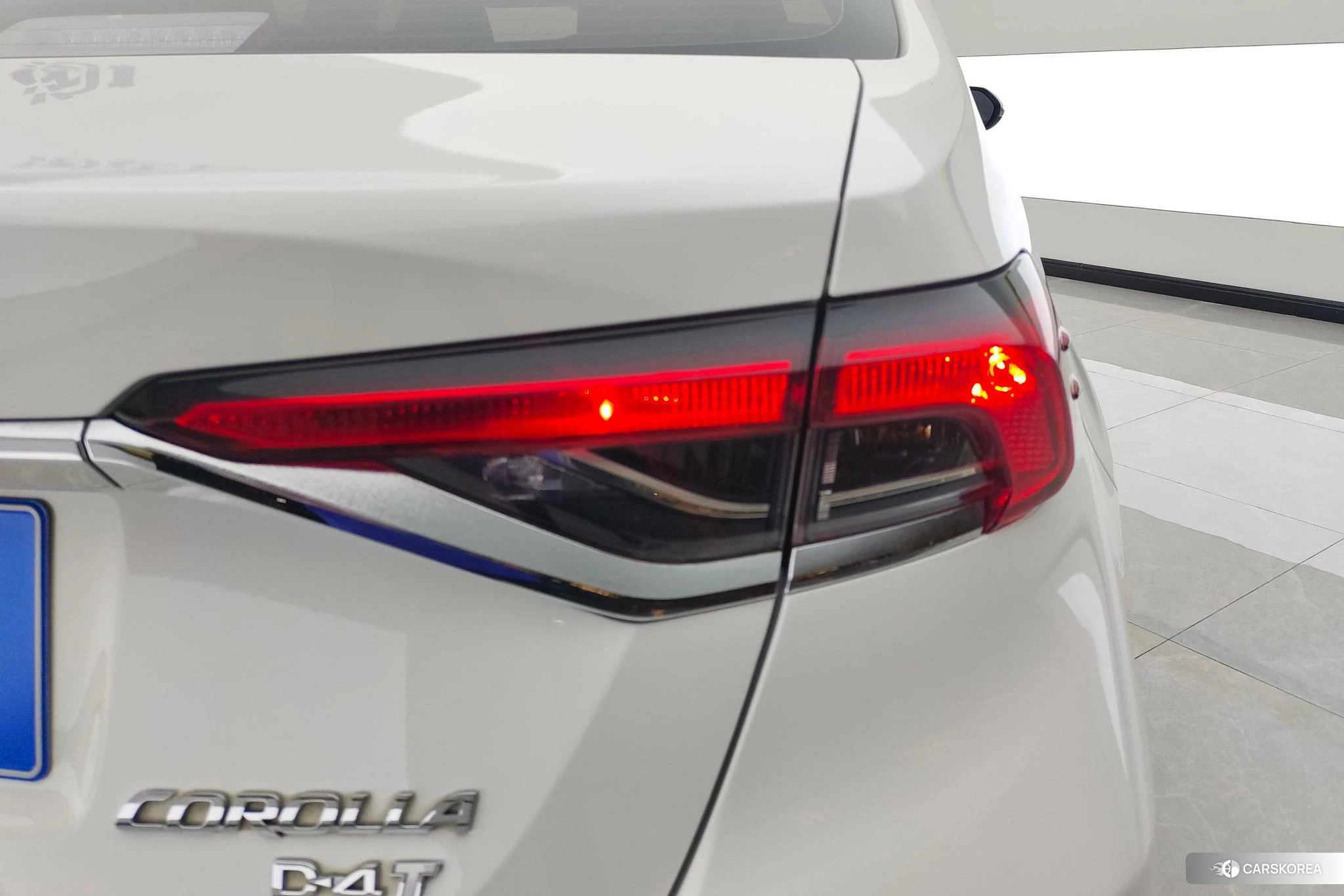 Toyota Corolla id 4510851 из Китая 8