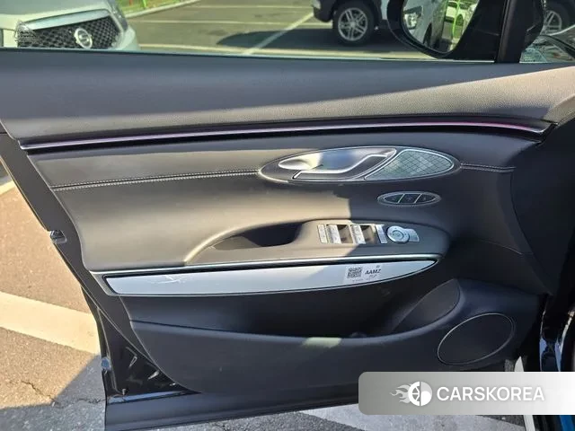 Genesis GV70 id 3653920 из Кореи 8