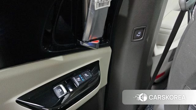 Kia Carnival 4th generation id 3934517 из Кореи 8