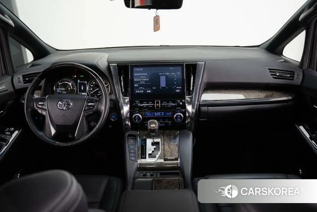 Toyota Elfa id 4335987 из Китая 8