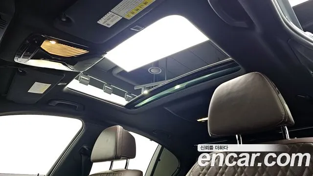 BMW 5 Series (G30) id 2394622 из Кореи 8