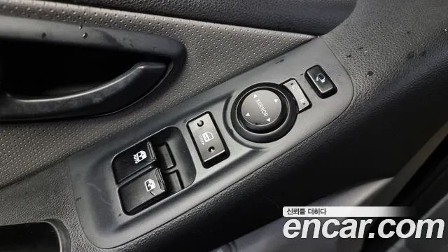 Hyundai The New Grand Starex id 2705601 из Кореи 8