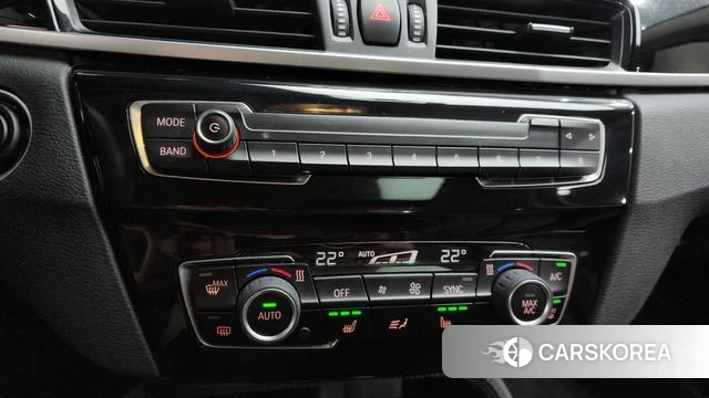 BMW X1 (F48) id 3905695 из Кореи 8