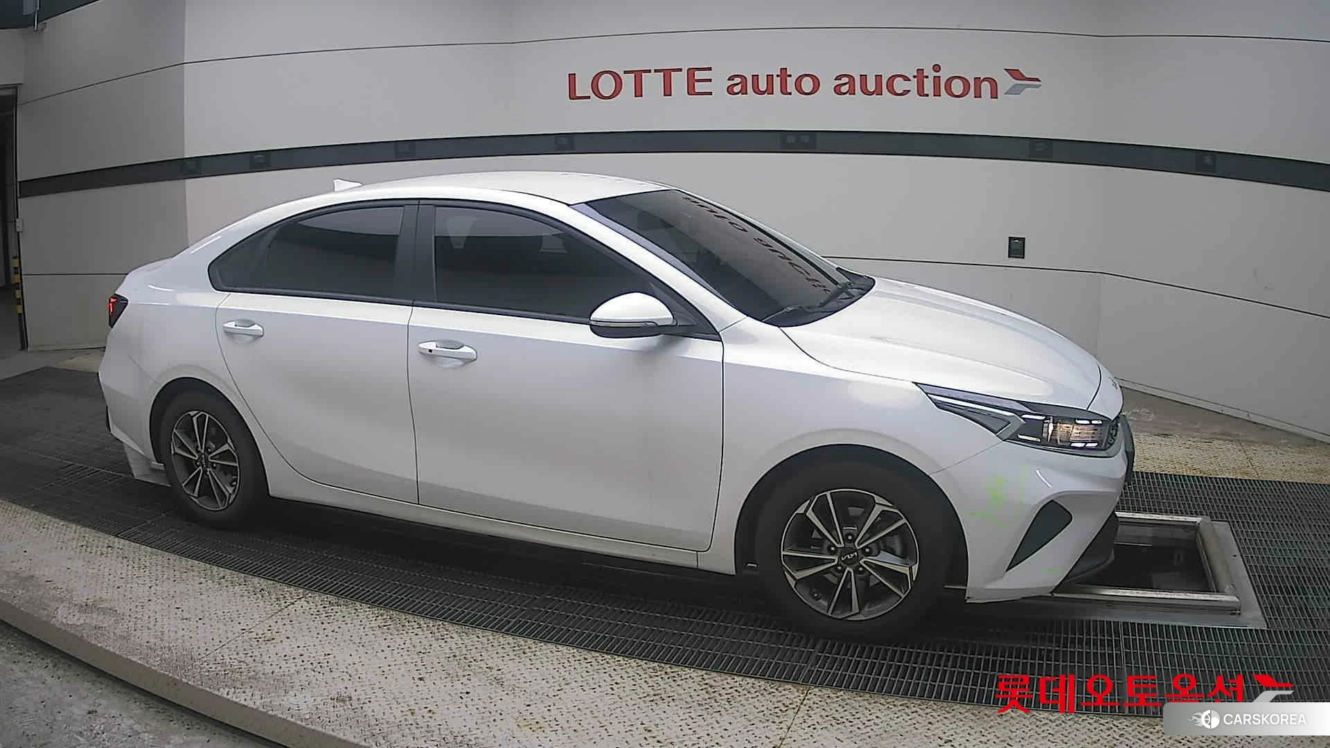 Kia K3 id 4674216 из Кореи 8