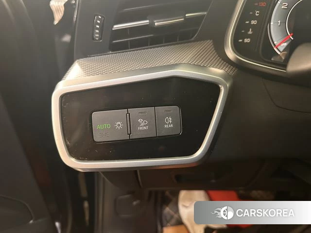 Audi A6L id 4353040 из Китая 8