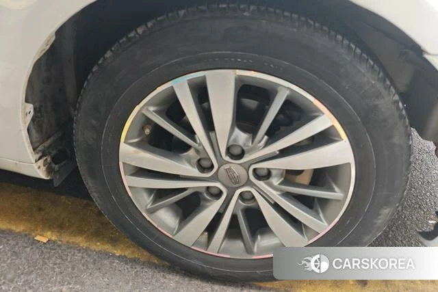 Geely Automobile Emgrand id 4222230 из Китая 8