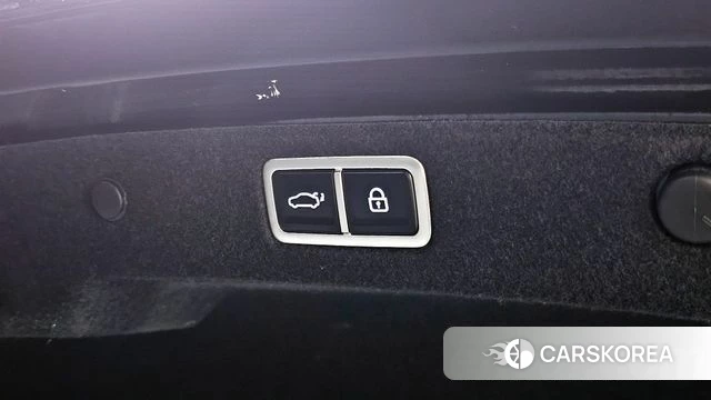 Hyundai Grandeur Hybrid (GN7) id 3841549 из Кореи 8