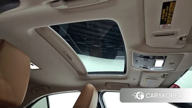 Lexus UX250h id 3013682 из Кореи 8