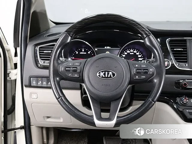 Kia The New Carnival id 3494382 из Кореи 8