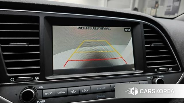 Hyundai Avante AD id 4318360 из Кореи 8