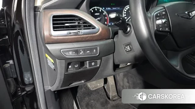 Genesis G90 id 2966378 из Кореи 8