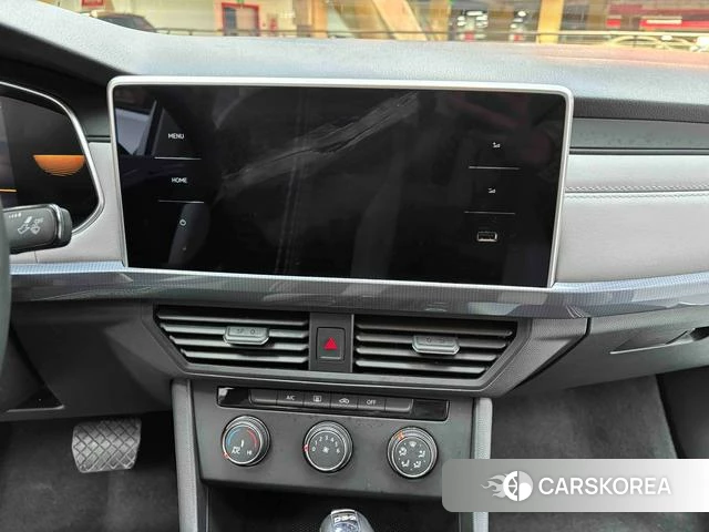 Volkswagen Bora id 4298202 из Китая 8