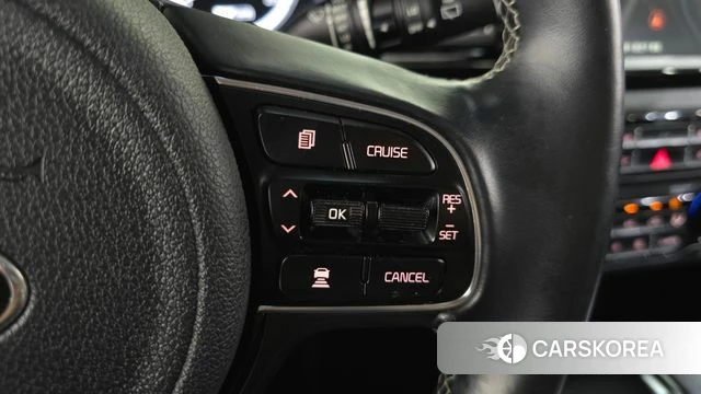 Kia Niro id 4251381 из Кореи 8