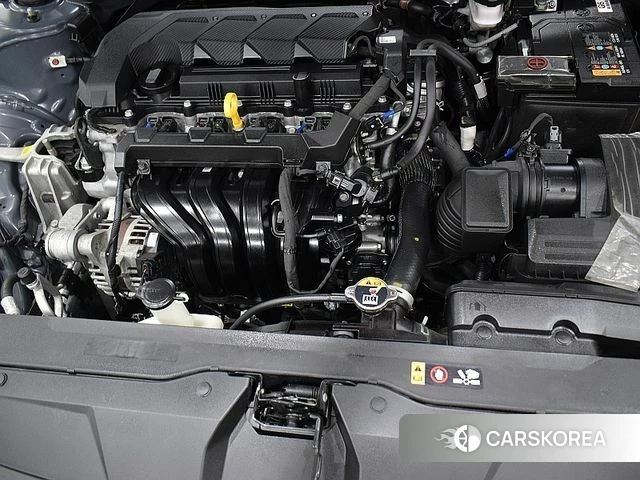 Hyundai Avante (CN7) id 4632173 из Кореи 8