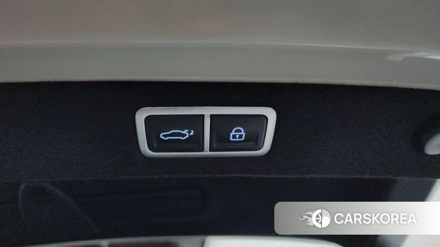 Hyundai Grandeur Hybrid (GN7) id 4623679 из Кореи 8