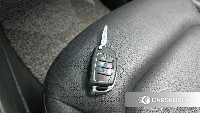 Hyundai Avante AD id 4339774 из Кореи 8