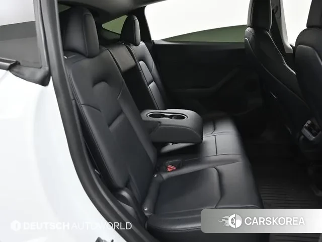 Tesla Model Y id 3619056 из Кореи 8