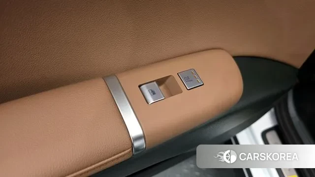 Hyundai Grandeur Hybrid (GN7) id 3731242 из Кореи 8