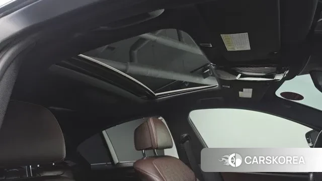 BMW 5 Series (G30) id 3773326 из Кореи 8