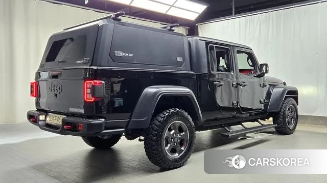 Jeep Gladiator (JT) id 3036931 из Кореи 8