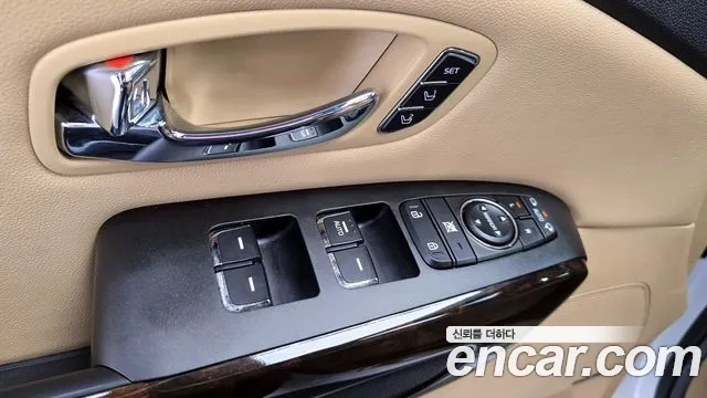 Kia The New Carnival id 2860621 из Кореи 8