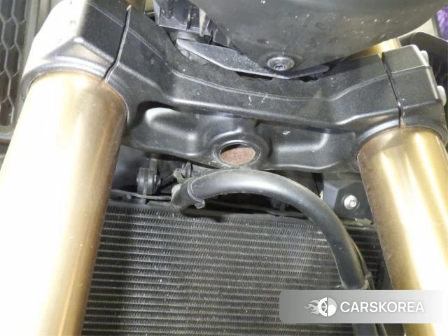 Honda CB650R id 4184381 из Японии 8