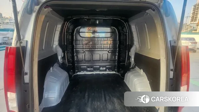 Hyundai Staria id 3599602 из Кореи 8