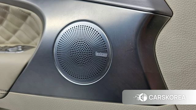 Genesis G70 id 3880305 из Кореи 8