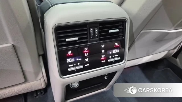 Porsche Cayenne (PO536) id 3307563 из Кореи 8