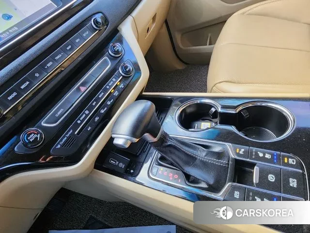 Kia The New Carnival id 3520299 из Кореи 8