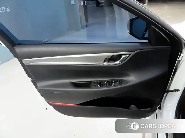 Hyundai The New Grandeur IG id 3443791 из Кореи 8