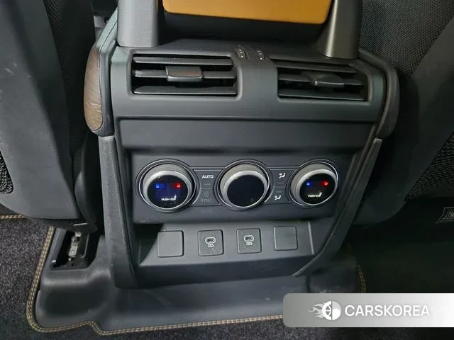 Land Rover Defender (L663) id 3538577 из Кореи 8