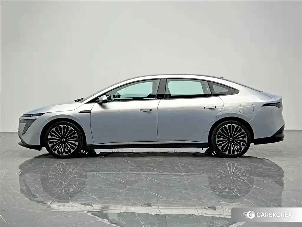 Nissan N7 id 4601769 из Китая 8