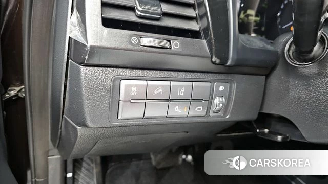 Ssangyong Rexton Sports Cannes id 3873231 из Кореи 8