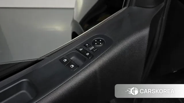 Hyundai Staria id 3327835 из Кореи 8