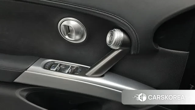 Genesis GV60 id 3016457 из Кореи 8