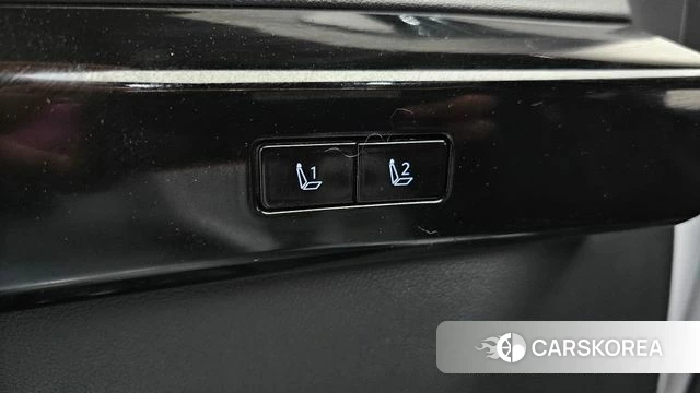 Hyundai Grandeur (GN7) id 4266841 из Кореи 8