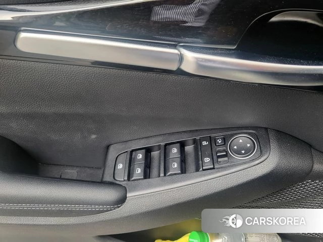 Kia Seltos id 4232574 из Кореи 8