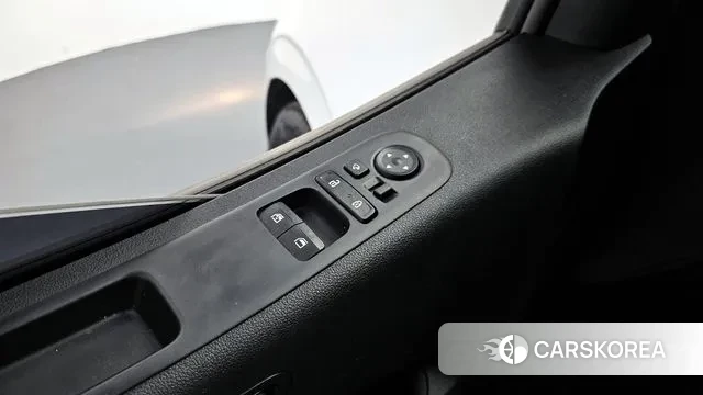 Hyundai Staria id 3383453 из Кореи 8