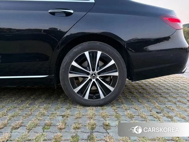 Mercedes-Benz E-Class W213 id 3395815 из Кореи 8
