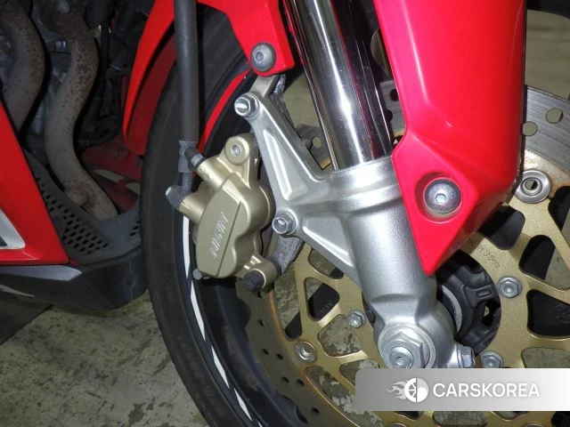 Honda CBR250RR id 4184408 из Японии 8