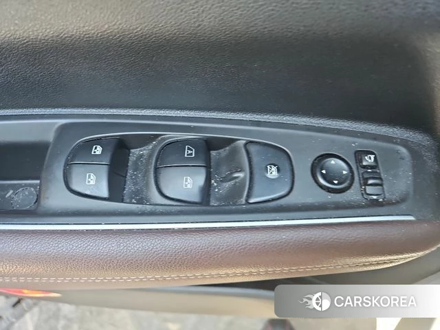 Renault Korea (Samsung) The New QM6 id 4501910 из Кореи 8