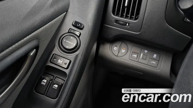 Hyundai The New Grand Starex id 2714154 из Кореи 8