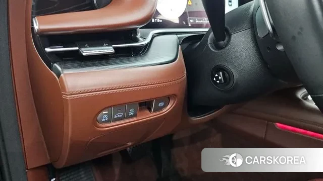 Genesis G90 (RS4) id 3280041 из Кореи 8